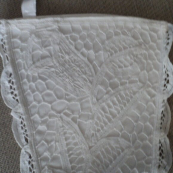 Battenburg Lace Christmas Stocking - Picture 2 of 4